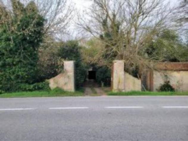 Immobile in asta di 1145 m² con più di 5 locali in vendita a Loreo - Foto 2