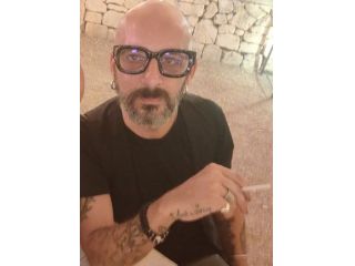 Massaggi - benessere Lecce - Massaggiatore. Italiano Tel:3281740064