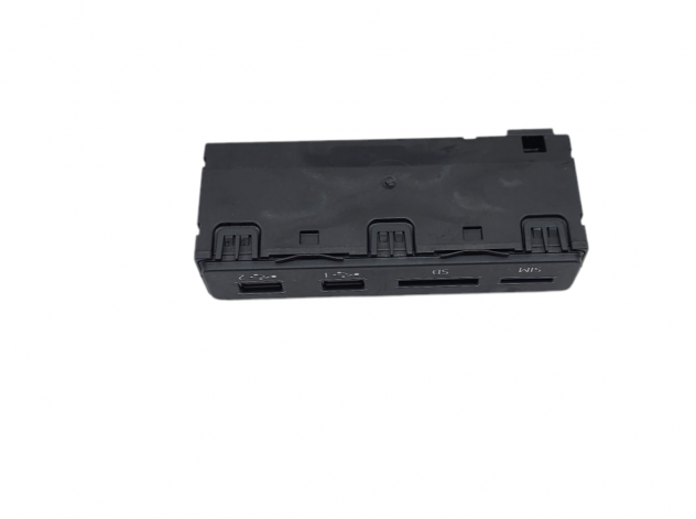 PORTA USB AUDI A6 Sedan Serie C8 (4A2) 4N0035736A (1825) - Foto 5