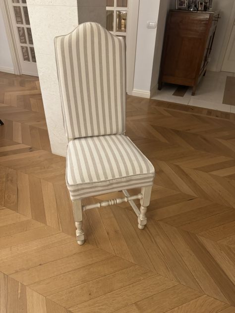 vendo sedie da soggiorno