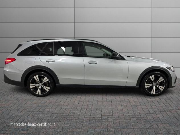 Mercedes-Benz Classe C (W/S206) C 220 d Mild hybrid 4Matic Premium All-Terrain - Foto 5