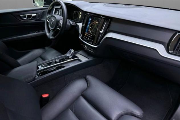 VOLVO V60 B4 (d) Geartronic Inscription rif. 24202247 - Foto 8