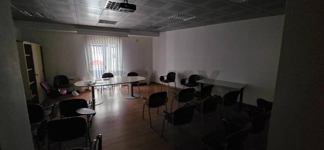 Commerciale Altro in vendita a Messina, Centro