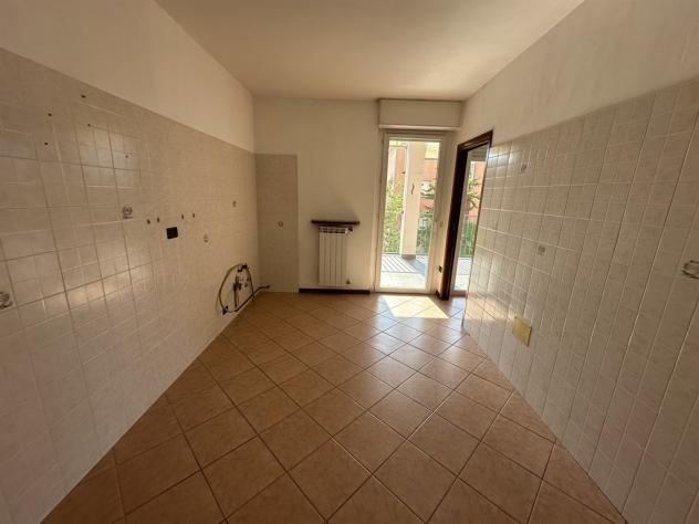 TRILOCALE CON TERRAZZO A LECCO Zona Olate - Foto 14