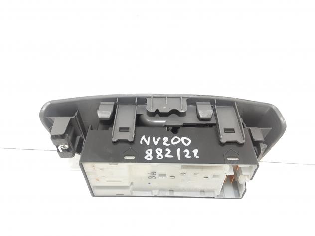 PULSANTIERA ANTERIORE SINISTRA NISSAN NV200 1° Serie K9K 892 (09) - Foto 4