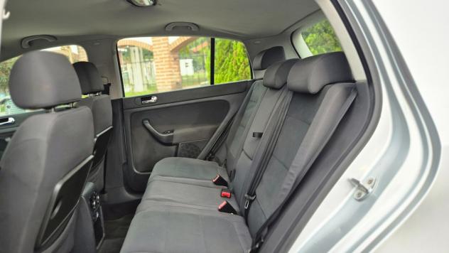 Volkswagen Golf PLUS 1.6 BENZ115CV 16V FSI 5p. Comfortline - Foto 8