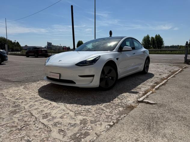 Tesla Model 3 RWD