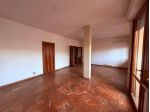 Appartamento in vendita a Lucca 170 mq  Rif: 1360302