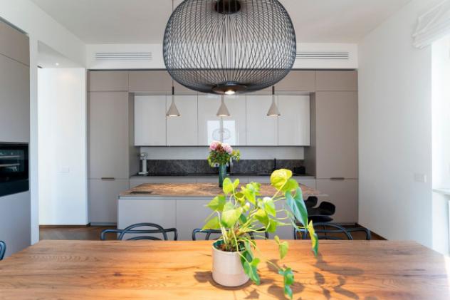 Appartamento di 148 m² con più di 5 locali e box auto in vendita a Milano - Foto 13