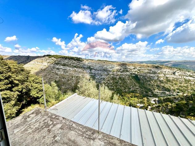 Casa Indipendente in vendita a Ragusa, Centro