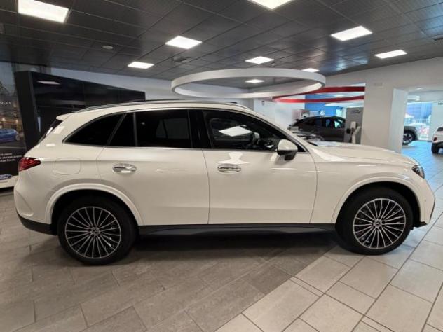 MERCEDES-BENZ GLC 300 2.0 ibrida/benzina 258cv. 4Matic AMG Premium Plus rif. 23811915 - Foto 8