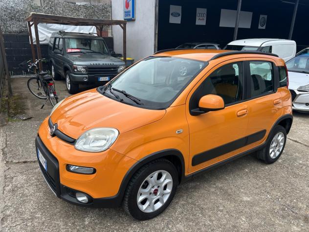 Fiat Panda 0.9 TwinAir Turbo Natural Power Trekking - Foto 2