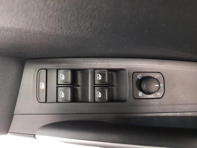 Škoda Fabia 1.0 MPI Evo 59KW STYLE - Foto 9