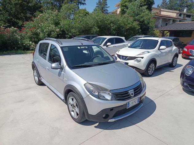 DACIA Sandero Stepway 1.5 dCi 90CV - Foto 6