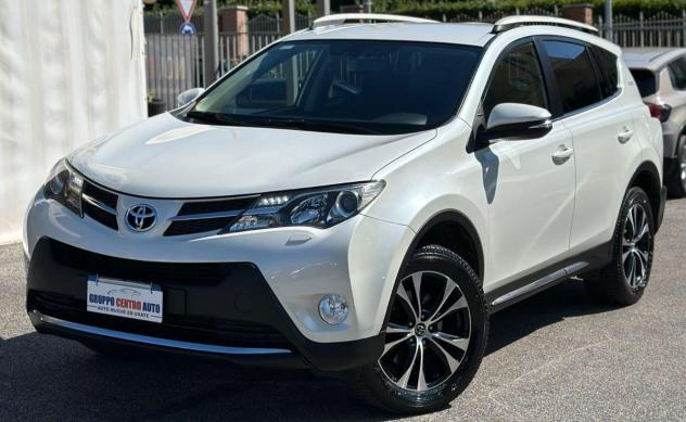 TOYOTA RAV4 2.2D 4WD Lounge White Ed. - 2014