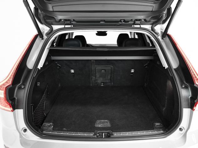 Volvo XC60 B4 D automatico Plus Dark - Foto 6