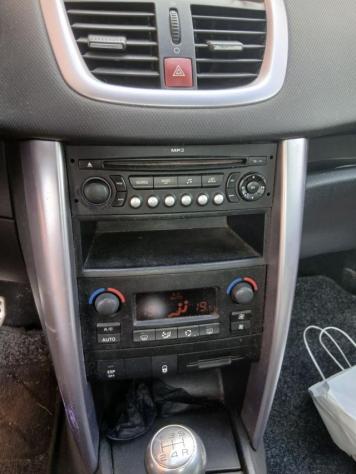 PEUGEOT 207 1.6 8V HDi 112CV CC Tecno rif. 22602459 - Foto 5