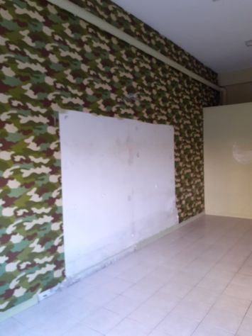 Negozio C1 Via Bernardo Minozzi uso investimento - Foto 4