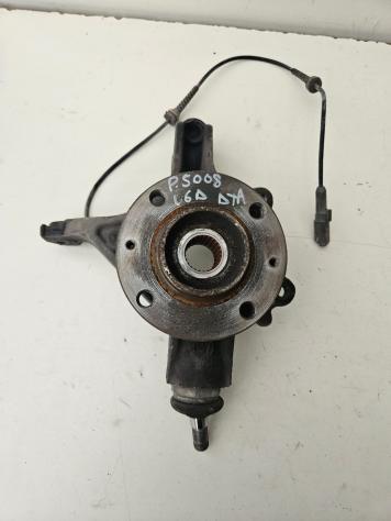 MOZZO RUOTA ANTERIORE DESTRA PEUGEOT 5008 1° Serie (09)