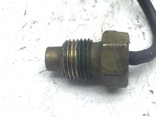 KAWASAKI ZRX 1100 SENSORE TEMPERATURA ACQUA TERMOSTATO VALVOLA TERMOSTATICA 1997 - Foto 2