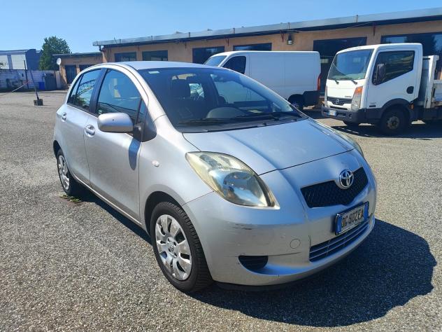 Toyota Yaris 1.0 3 porte Sol - Foto 8