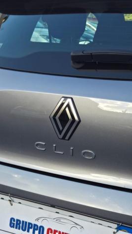 RENAULT Clio 1.0 SCE Evolution - 2025 - Foto 7