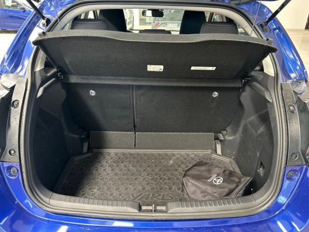Toyota Yaris 1.0 5 porte Active - Foto 6