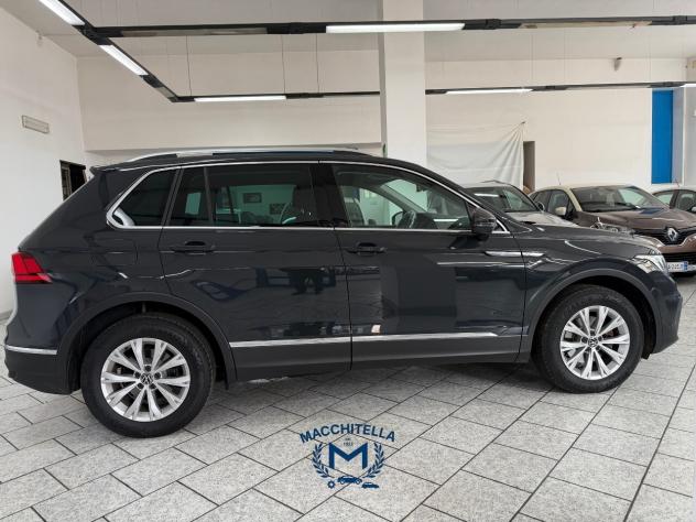 Volkswagen Tiguan 2.0 TDI 150 CV SCR DSG 4MOTION Elegance - Foto 3