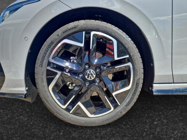 Volkswagen Golf Golf 1.5 etsi R-Line Plus 115cv dsg - Foto 9