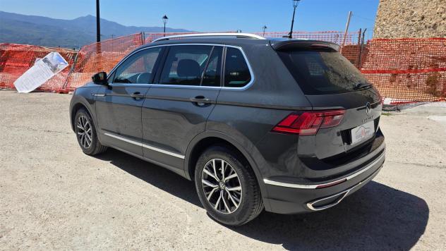 Volkswagen Tiguan 2.0 TDI 150 CV SCR DSG Elegance - Foto 8