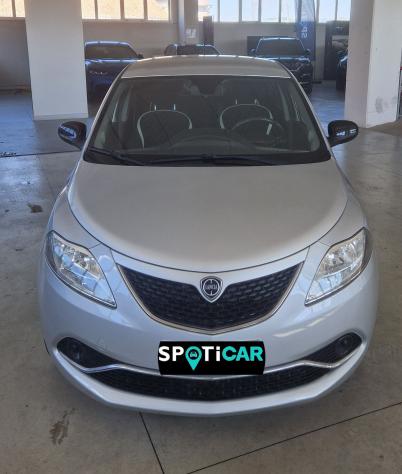Lancia Ypsilon Ypsilon 1.2 Gold 69cv my16 - Foto 2