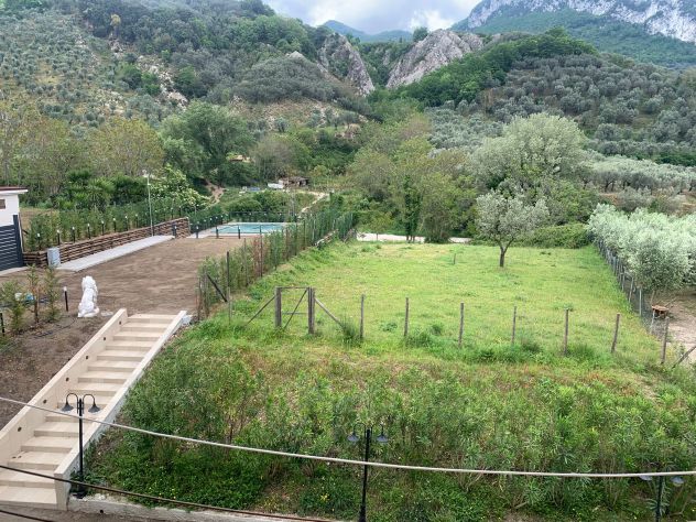 Semindipendente con giardino e terreno di 500 mq - Foto 3