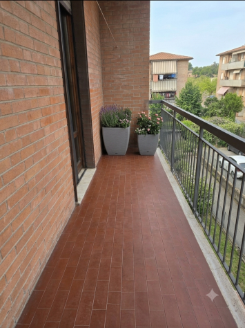 🏡 SAN ROCCO A PILLI – LUMINOSO 5 VANI ALL'UNTIMO PIANO , GARAGE E GIARDINO - Foto 9