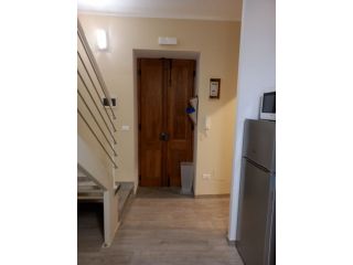TRILOCALE NUOVO, COMPLETAMENTE ARREDATO, VICINO POLITECNICO E PALAGIUSTIZIA