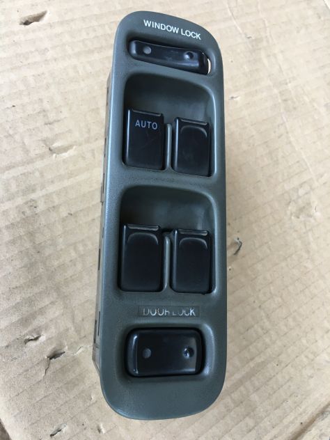 Pulsantiera Alzavetri Anteriore SINISTRA / SX Suzuki Grand VITARA 2.0 TDI 2001 - Foto 2