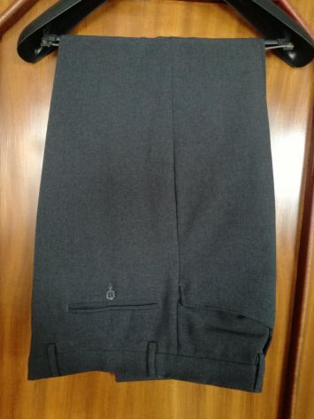 ABITO UOMO TRUST - Foto 3