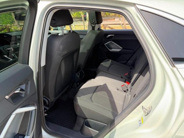 AUDI - Q3 Sportback - Q3 SPB 35 TDI quattro S tronic - Foto 8