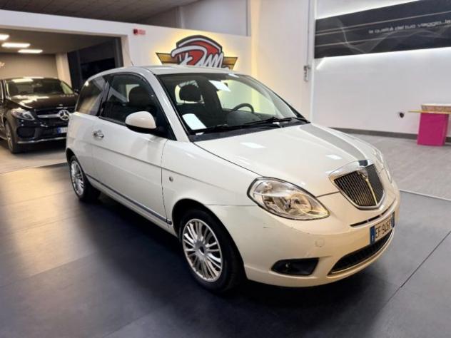 LANCIA Ypsilon 1.2 69 CV Argento rif. 24203318 - Foto 3