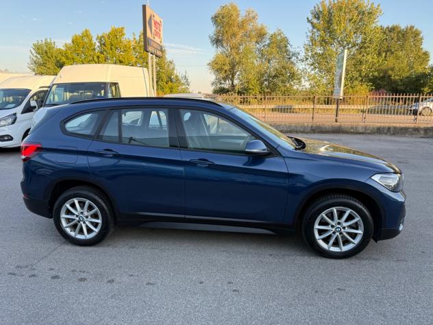 Bmw X1 20d 2.0 190 Cv Fari led - Foto 5