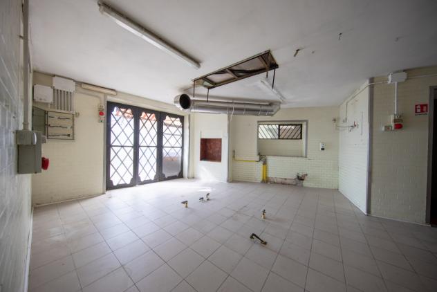 Oltre 3 vetrine in vendita a Nemi - Foto 12