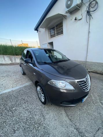 Lancia Ypsilon 1.3 MJT 16V 95 CV 5 porte S&S Silver - Foto 5