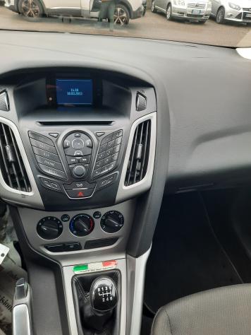 Ford Focus 1.6 TDCi 115 CV SW GANCIO TRAINO - Foto 6