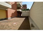 Box / Garage di 35 m² in vendita a Milano