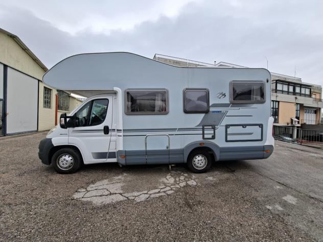 CAMPER KNAUS DUCATO MANSARDATO 6 POSTI SEMIDINETTE LETTO MATRIMONIALE GARAGE CLIMATIZZATORE FOTOVOLTAICO CAMPEGGIO USATI GENERALI 1421 - Foto 5