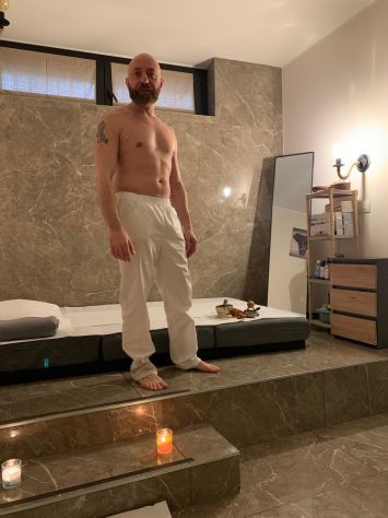 Massaggio rilassante decontratturante californiano completo Total body personali Tel:3716659766