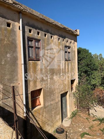 Proprietà rurale di circa 900 m² con 22 ettari di terreno - Foto 3