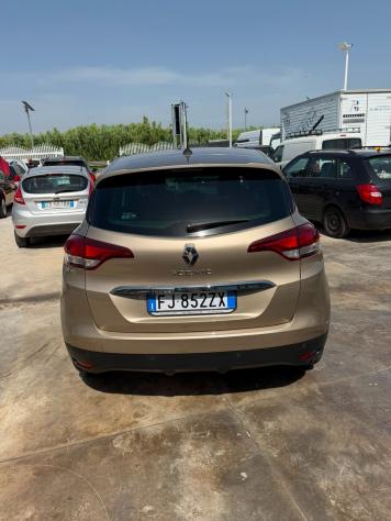 Renault Scenic Scic dCi 8V 110 CV Energy Bose - Foto 8