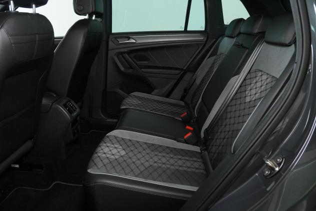 Volkswagen Tiguan 2.0 TDI DSG R-Line 150CV - Foto 9