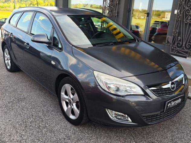 OPEL Astra 1.7 CDTI 110CV Sports Tourer Cosmo rif. 24063318 - Foto 2
