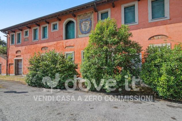 Casa indipendente di 900 m² con più di 5 locali e posto auto in vendita a San Zenone al Lambro - Foto 4